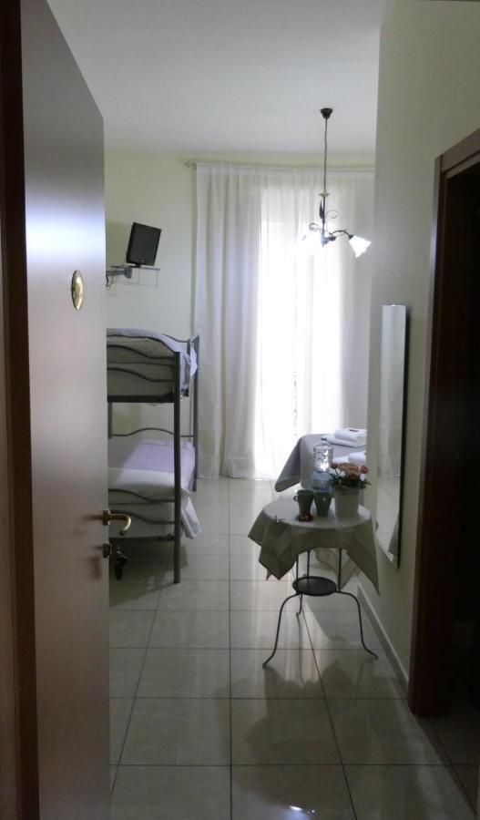 B&B Dimora Cirillo Napoli Ngoại thất bức ảnh