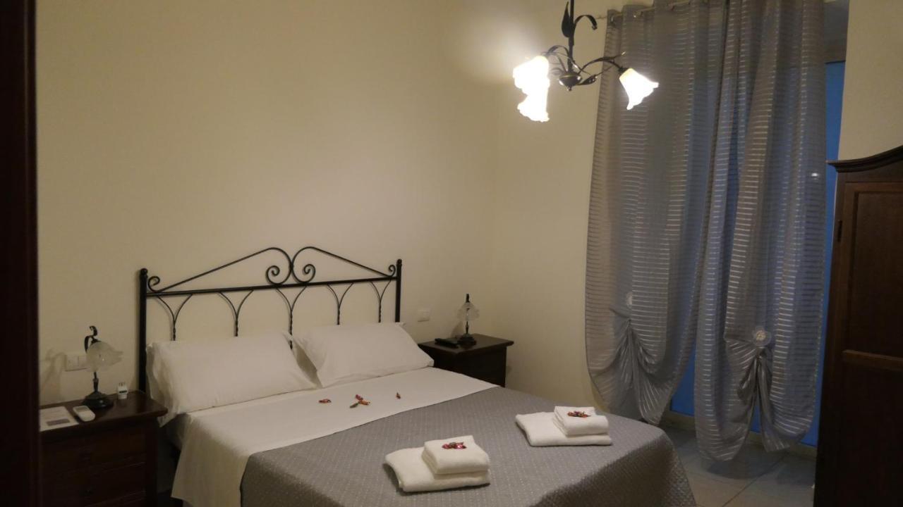 B&B Dimora Cirillo Napoli Ngoại thất bức ảnh