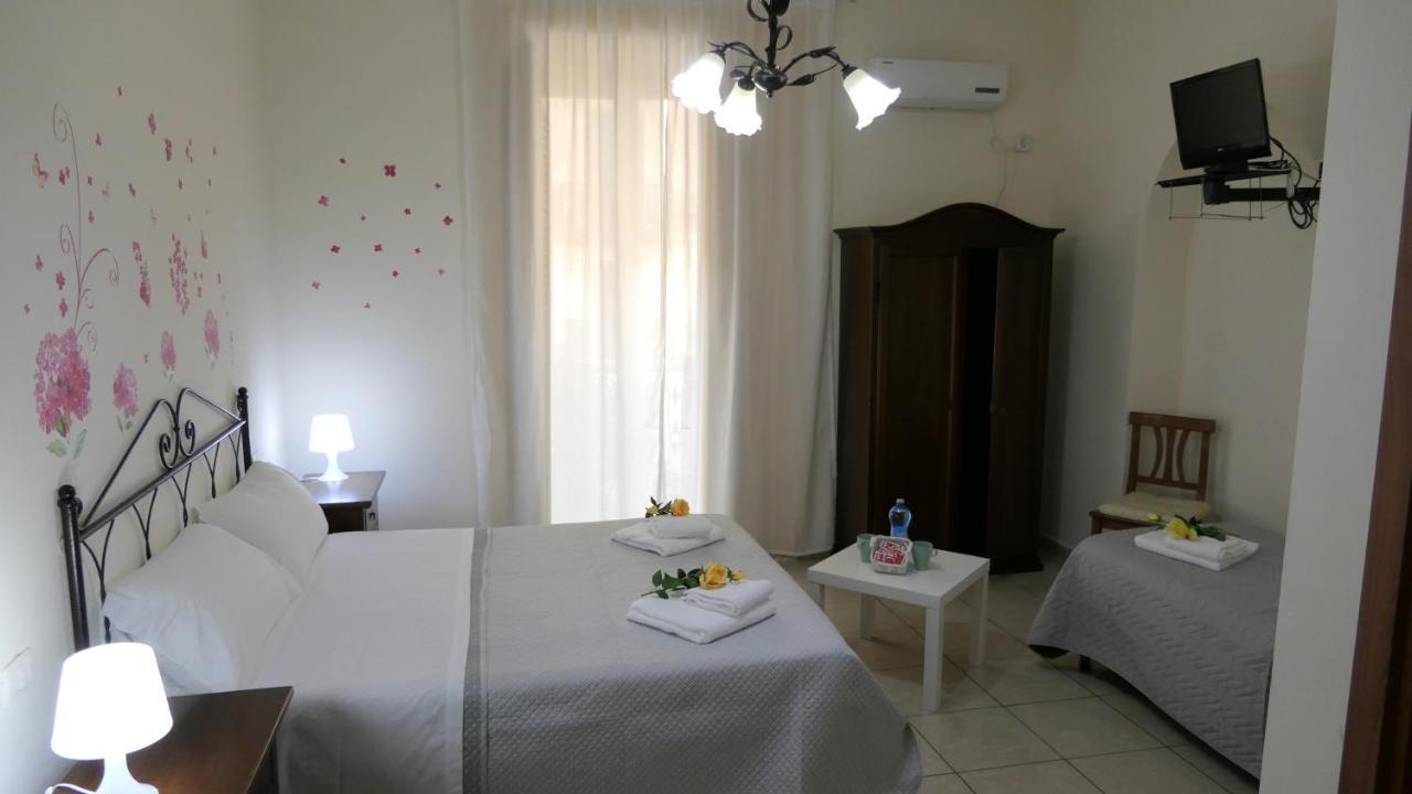 B&B Dimora Cirillo Napoli Ngoại thất bức ảnh