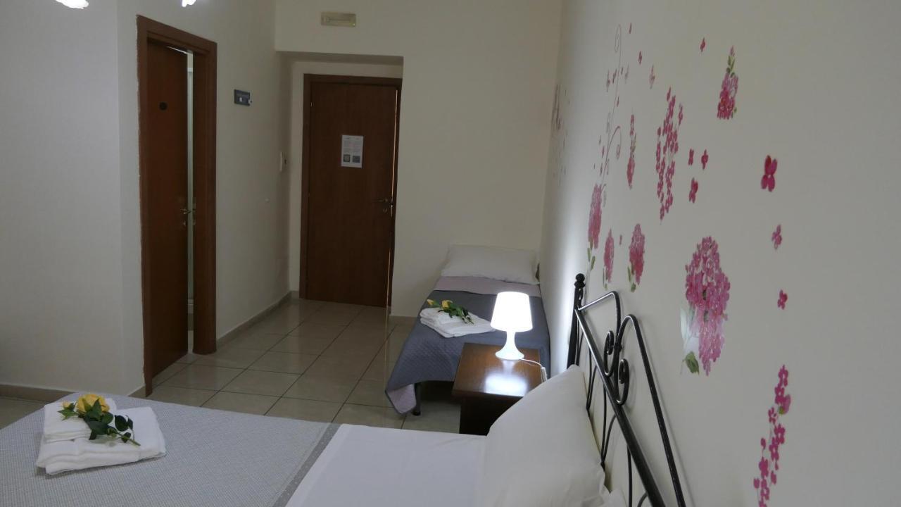 B&B Dimora Cirillo Napoli Ngoại thất bức ảnh